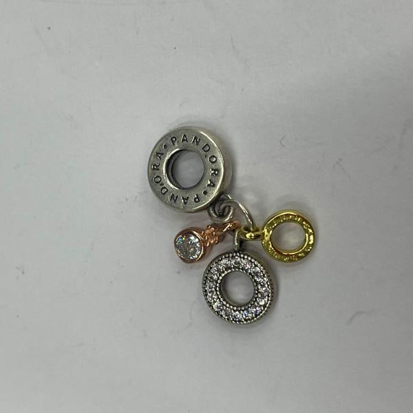 Charm Colgante Triple Monograma Y Logo Pandora Ch01