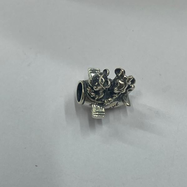 Charm Minnie Y Mickey En Avion Pandora Ch02