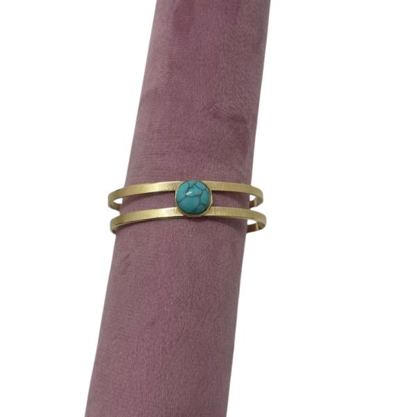 PULSERA DE ACERO DISEÑO DORADO