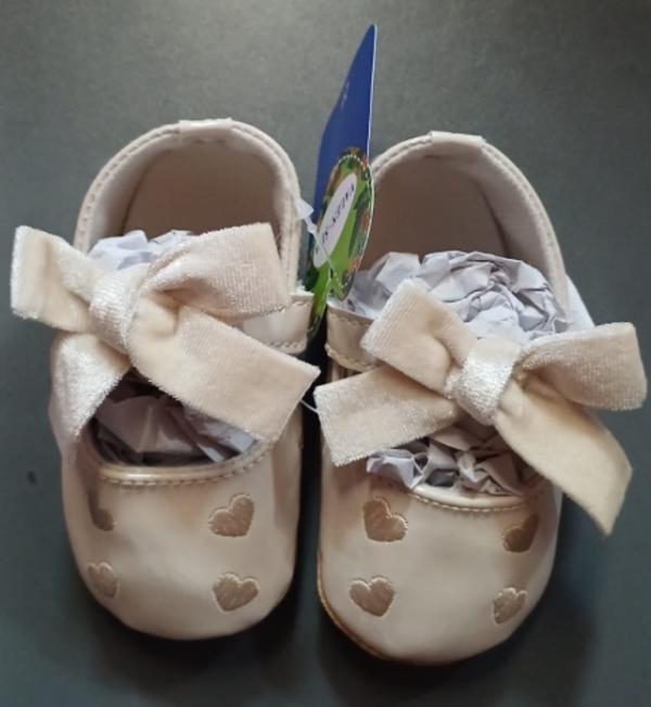 ZAPATOS NIÑA Y NIÑO VARIEDAD DE TALLAS Y DISEÑOS 1.2.3