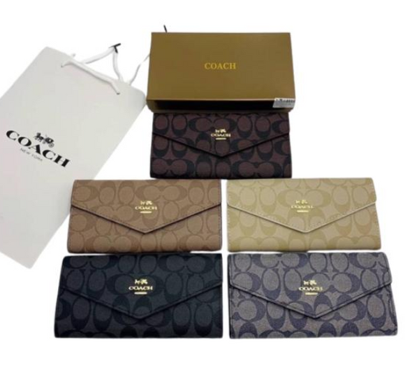 BILLETERA COACH BEIGE