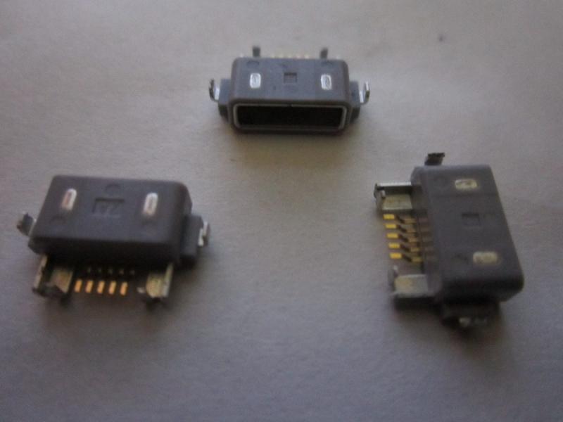 Rack De Carga Usb Micro Tipo B 5 Es Sony Xperia Z ST18 MT11 LT25i