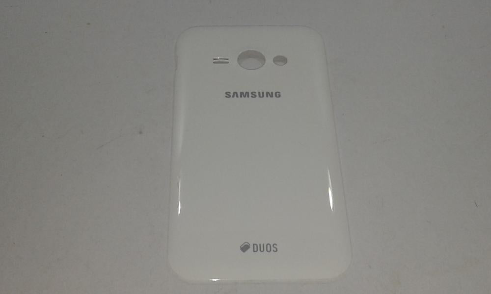 Tapa Samsung Galaxy J1 Ace J110 Blanca Sin Marco