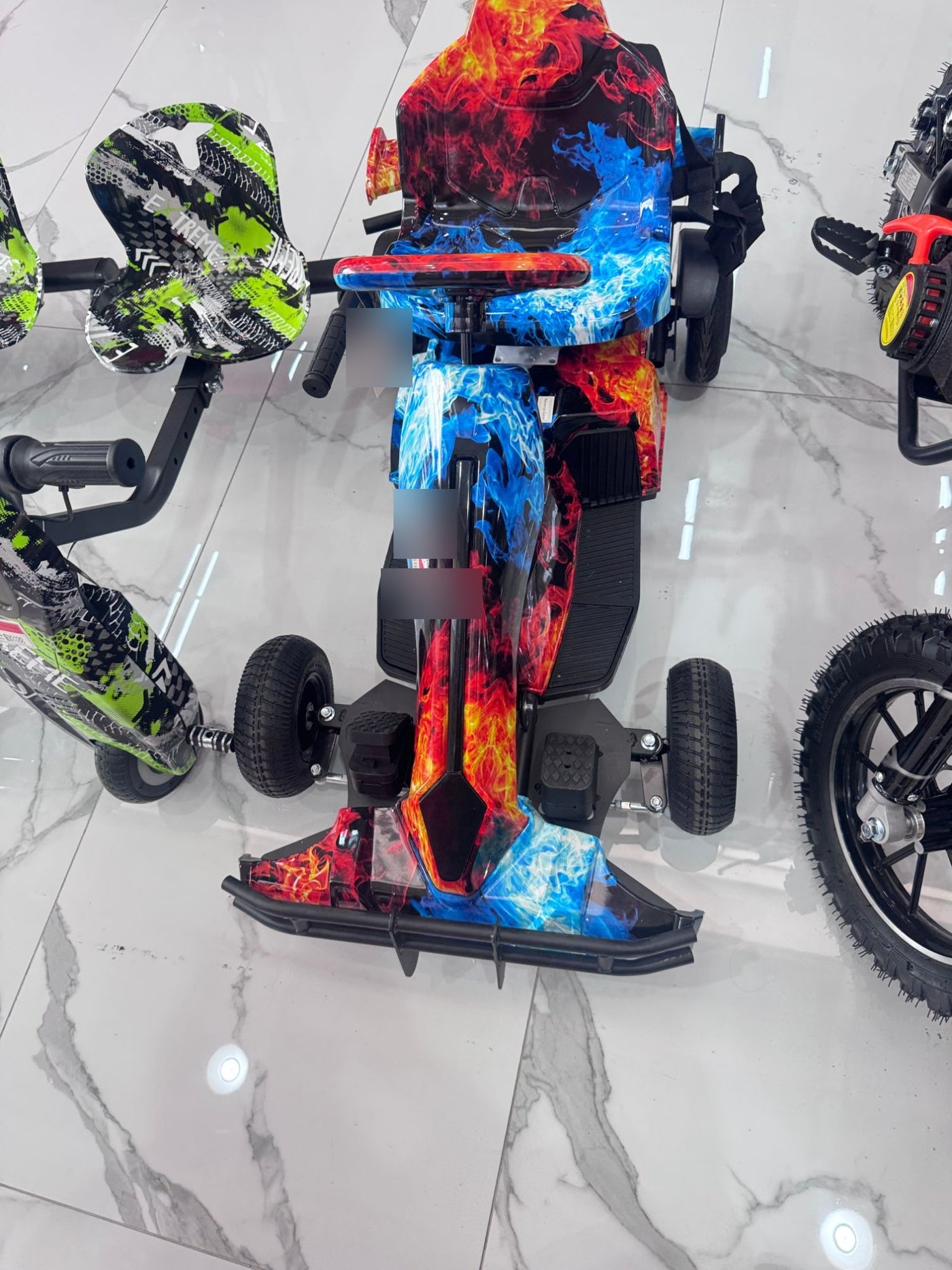 Go kart eléctrico drift diseño fuego y hielo