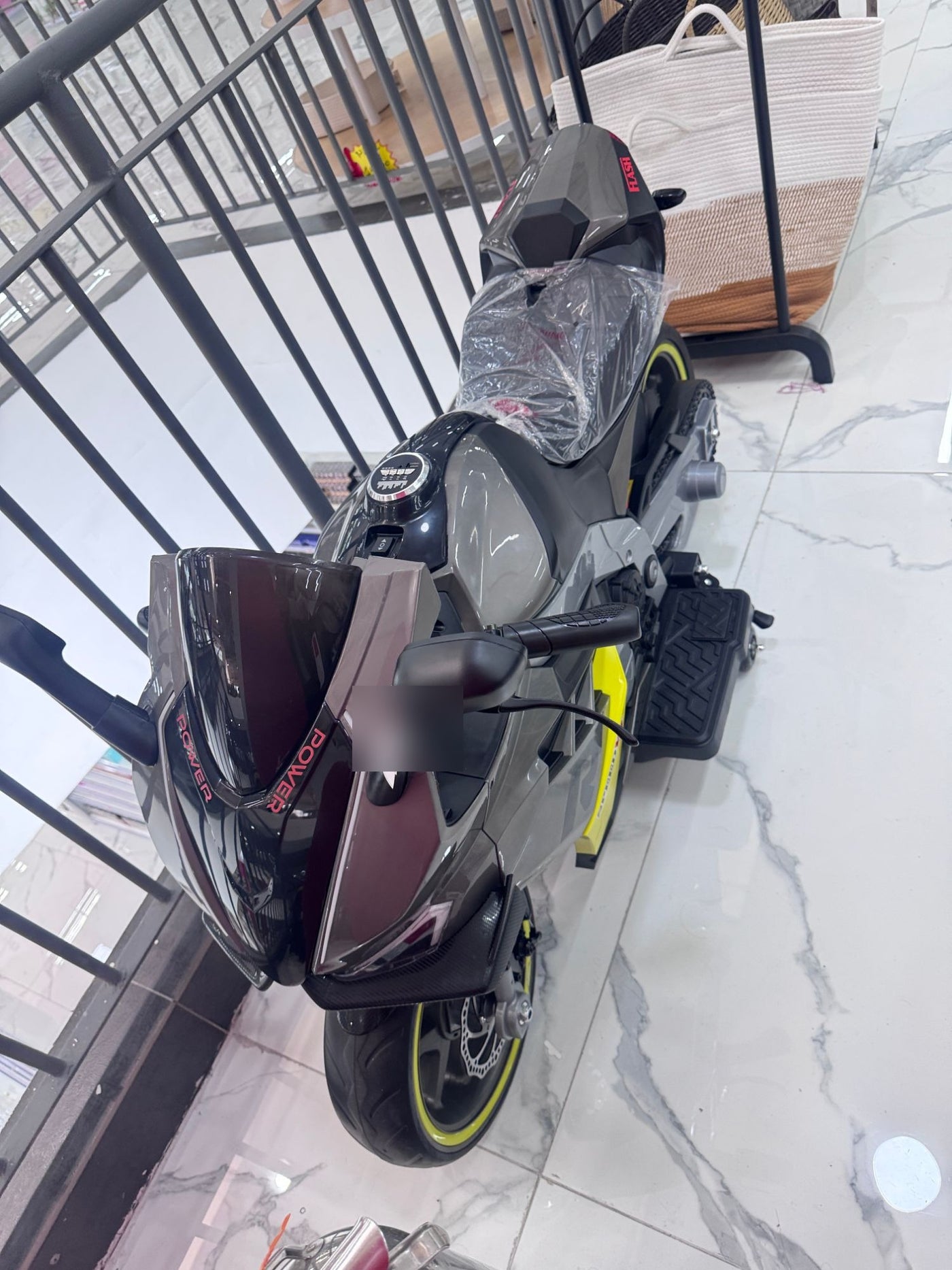 Moto eléctrica deportiva Power gris para niños