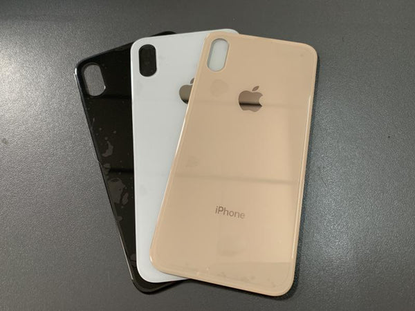 Tapa Iphone Xs Negra Sin Marco