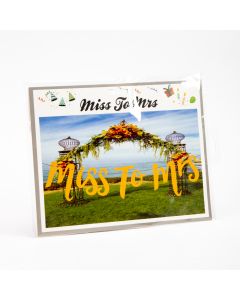 Letrero Cartón Miss To Mrs