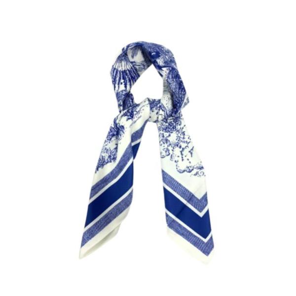 Bandana 90X90 Con Estampado De Selva Azul