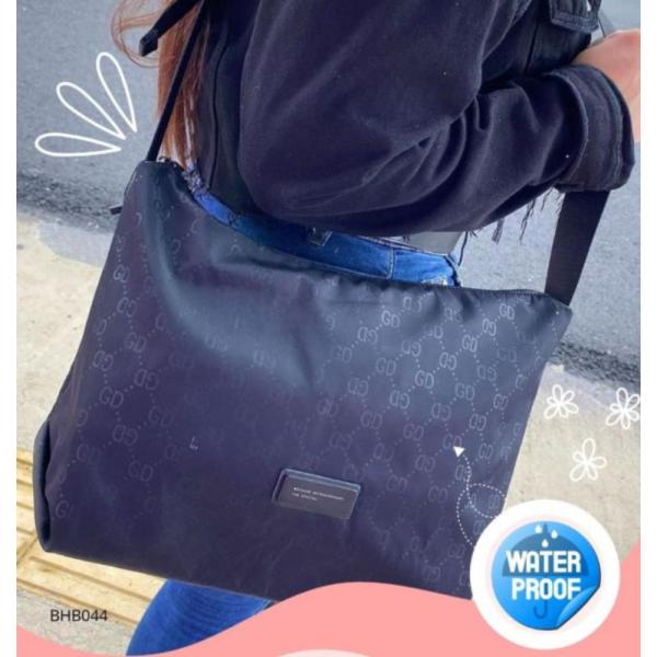 Bolso Para Dama 923 Negro Con Iniciales