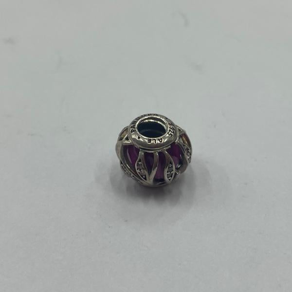 Charm Nature Radiance Floral Rojo Pandora Ch04