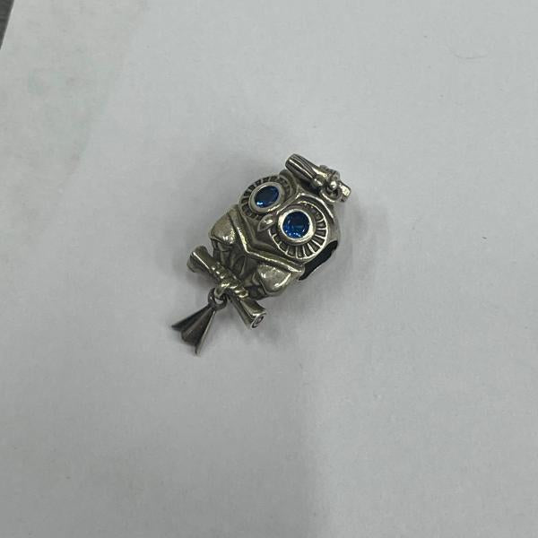 Charm Buho De Graduacion Pandora Ch01