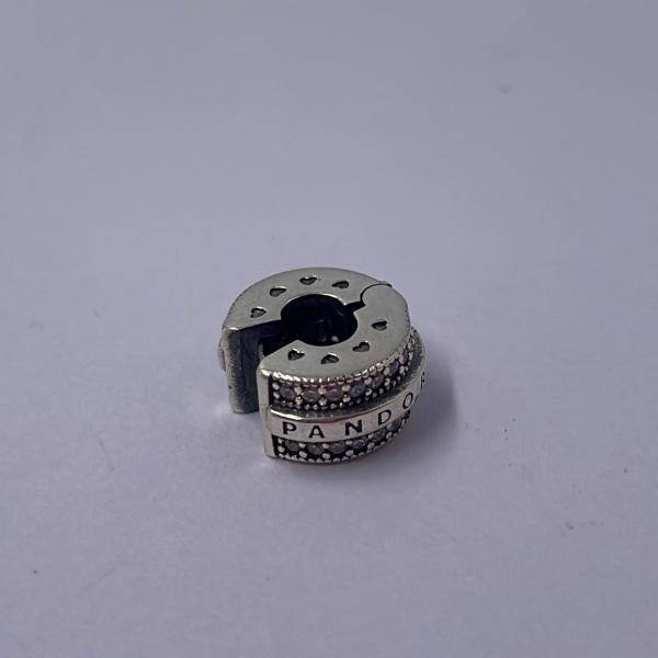 Charm Clip  Logo Pandora Circonias Ch01 Plata