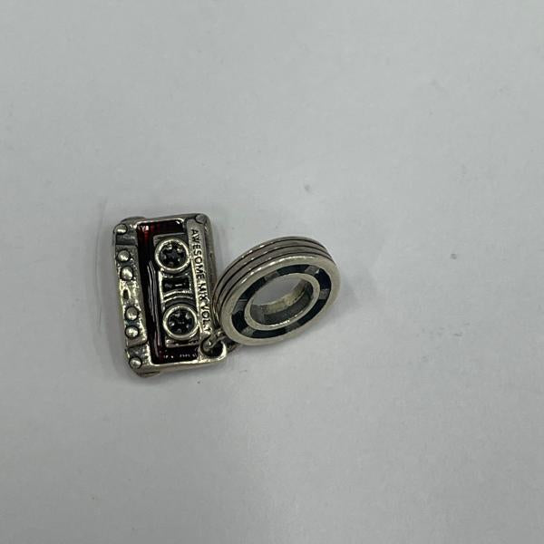 Charm Colgante Casete Pandora Ch01