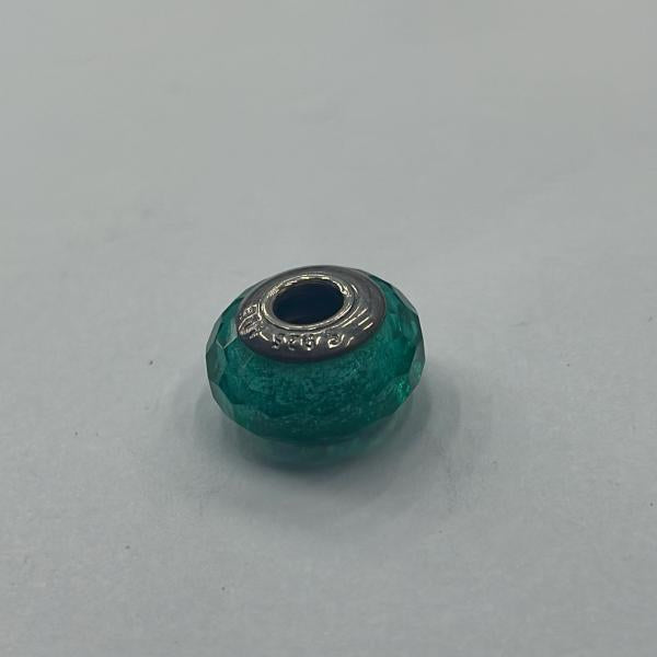 Charm Murano Glass Verde  Shimmer Facetado Pandora  Ch01