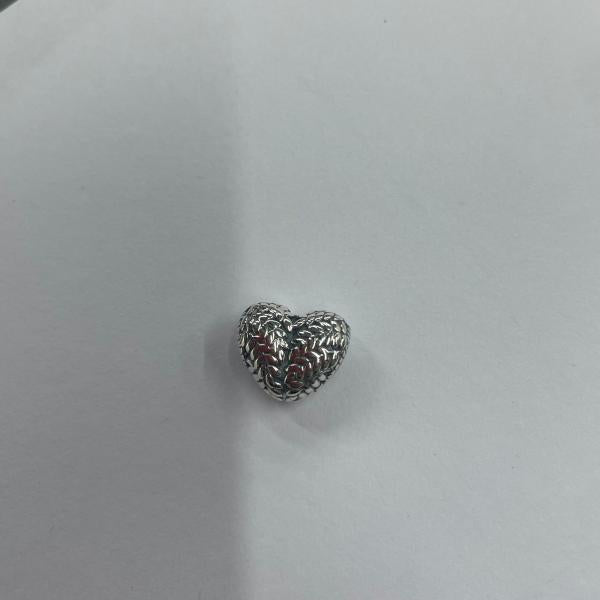 Charm Trigo En Corazon Pandora Ch02