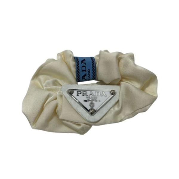 Cola Marca Prada Diseño Satin Beige