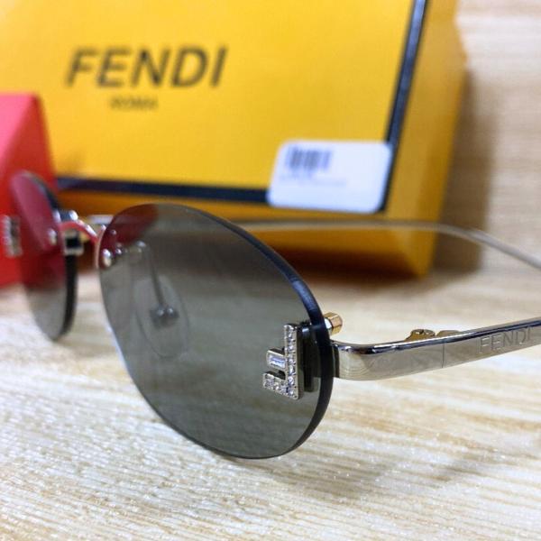 Lentes De Sol Fendi R.E Negro/Plateado