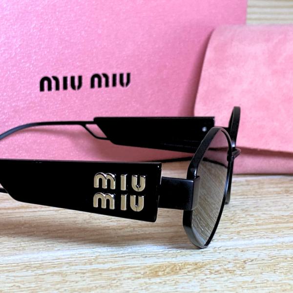 Lentes De Sol Miu Miu 5 Negro