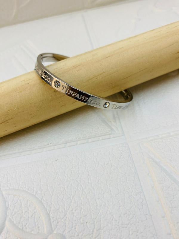 Pulsera De Acero Gucci Plateado