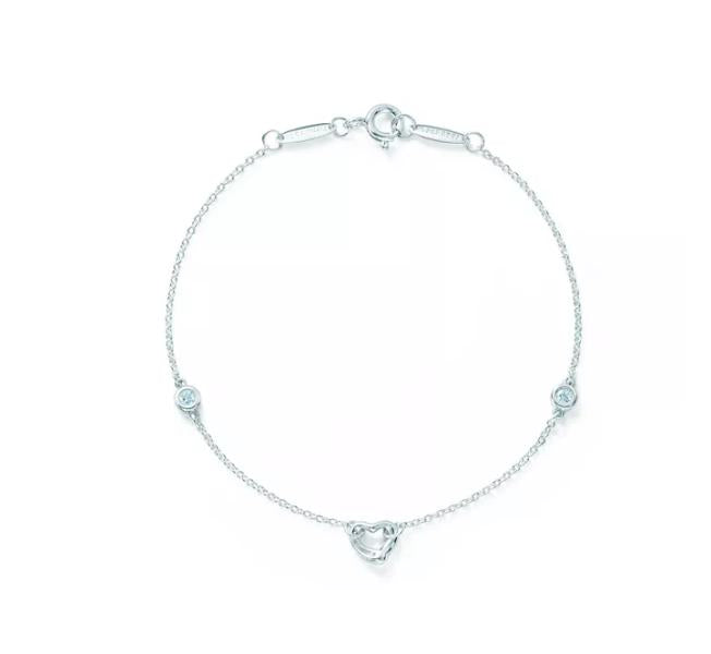 Pulsera Tiffany & Co Diseño Corazon Plateado