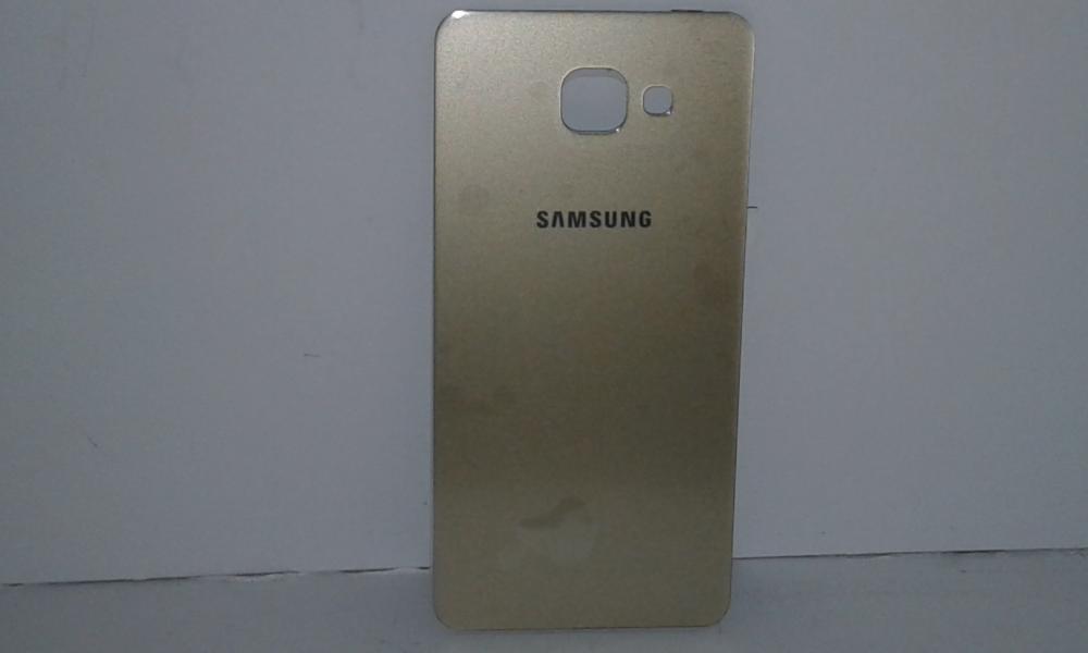 Tapa Samsung Galaxy A7 (2016) A710 Dorada Sin Marco