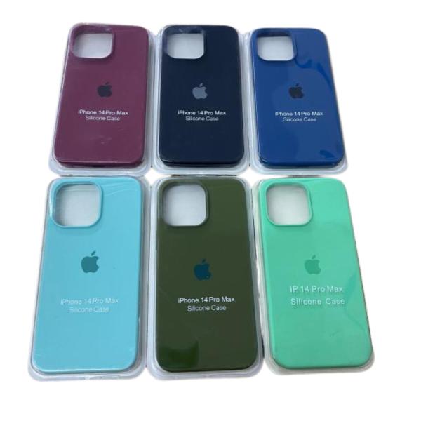 Estuche Silicone Iphone 13
