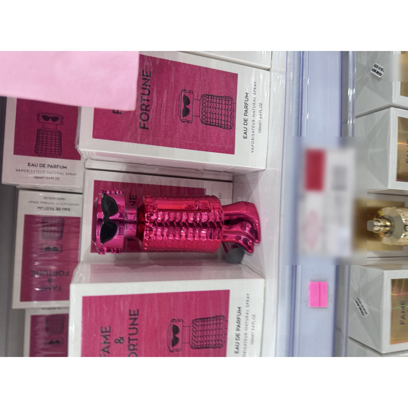 Perfume FAME & FORTUNE Eau de Parfum 100ml Frasco Fucsia Metálico