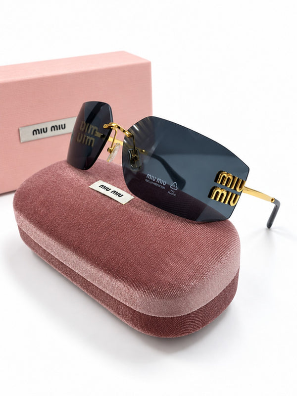 Lentes de Sol Miu Miu Runway Negro