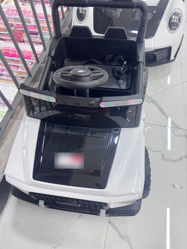 Carro eléctrico montable compacto blanco para niños