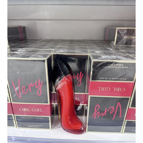 Perfume VERY COOL GIRL Eau de Parfum 85ml Frasco Tacón Rojo