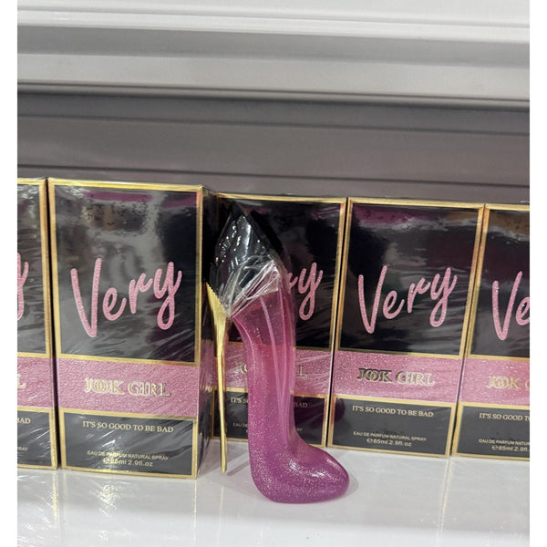 Perfume VERY COOL GIRL Eau de Parfum 85ml Frasco Tacón Rosado