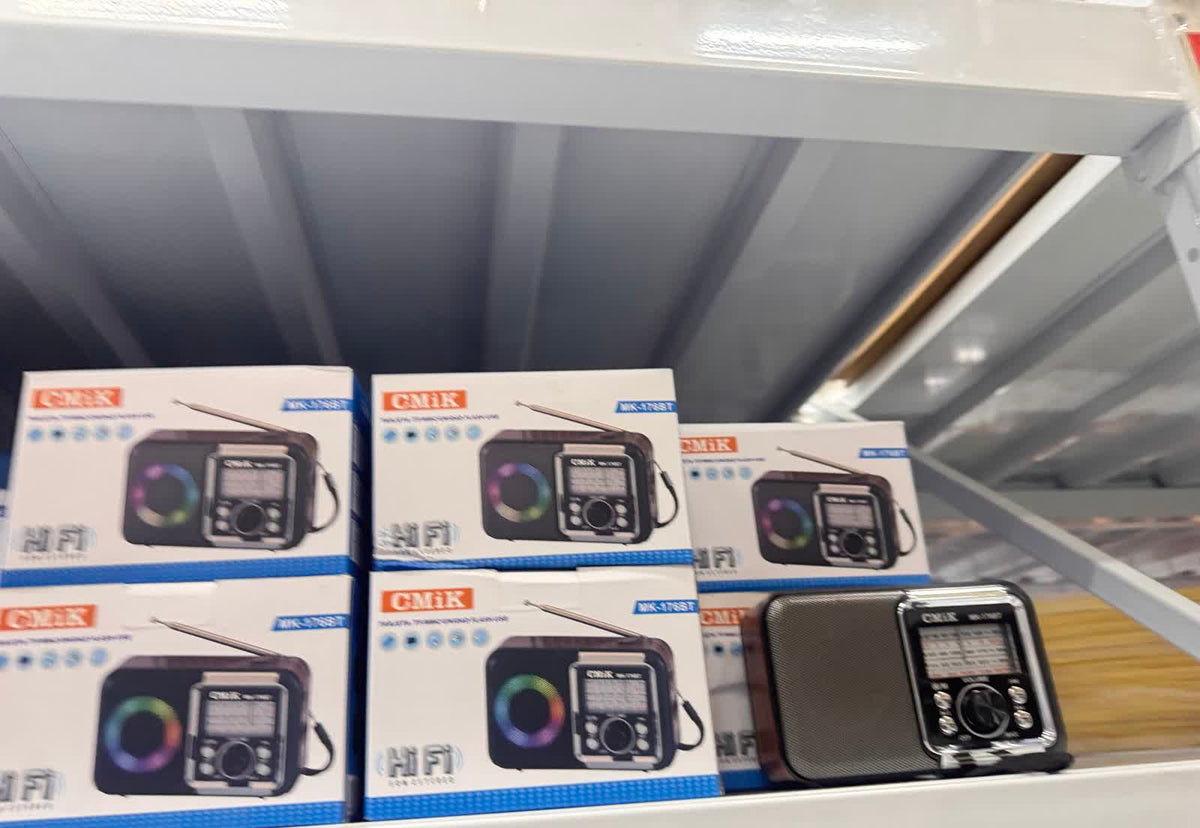 📻 Radio Portátil CMiK MK-176BT con Luz RGB y Bluetooth · USB y TF - foto real 1