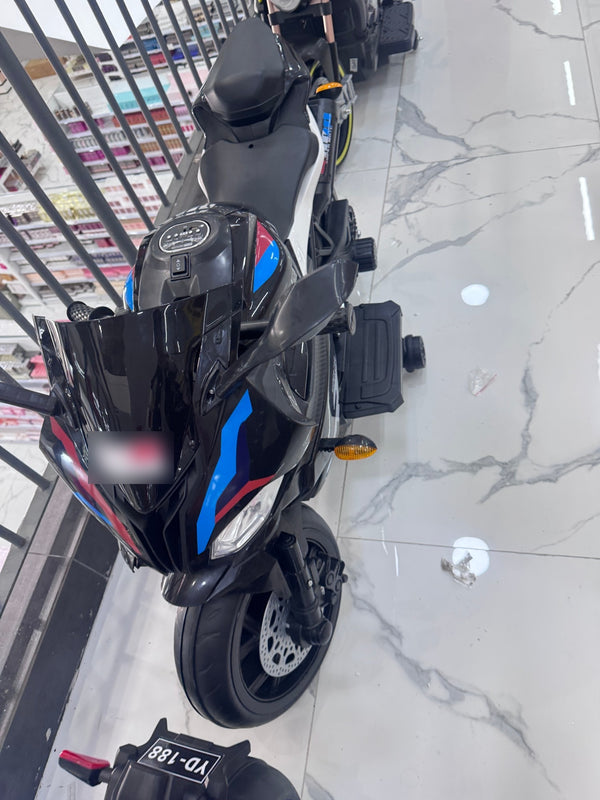 Moto eléctrica deportiva superbike negra para niños