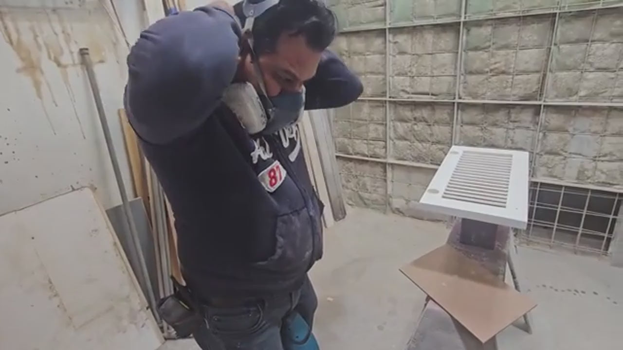 Pistola Pulverizadora Eléctrica en uso